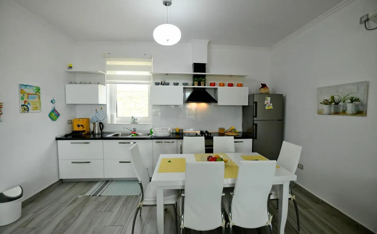 아파트 Vila Rina At Aquamarine Residence Vlorë 알바니아
