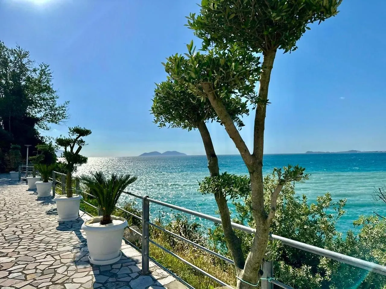 Vila Rina At Aquamarine Residence Vlorë 0*,  알바니아