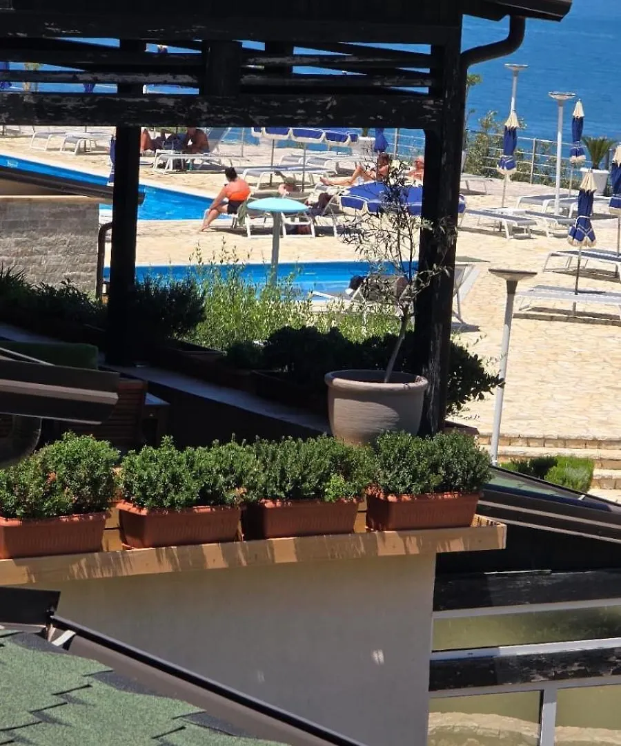 아파트 Vila Rina At Aquamarine Residence Vlorë
